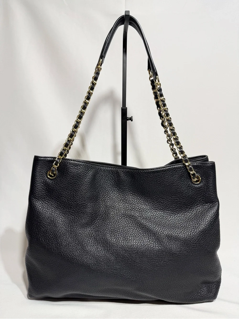 Tory Burch black pebbled